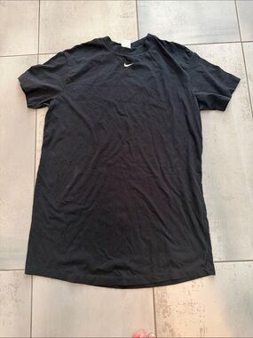 Nike Womens Sportwear Essential t shirt dress Black Swoosh Crew Neck
